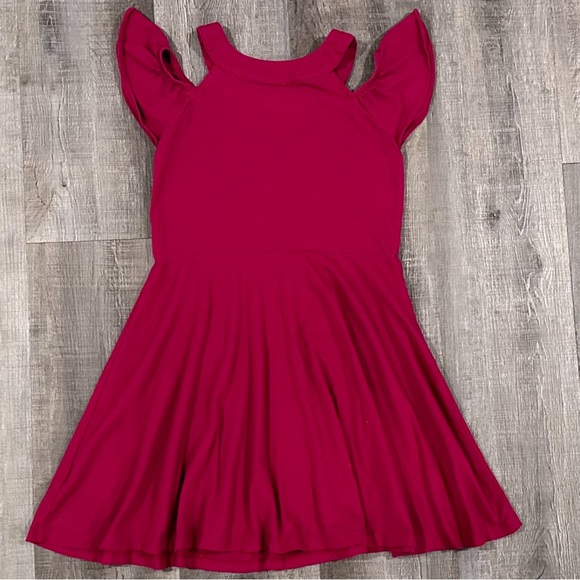 💞 Girls Size 10-12 (Large) Magenta Cold Shoulder Dress - Picture 2 of 3